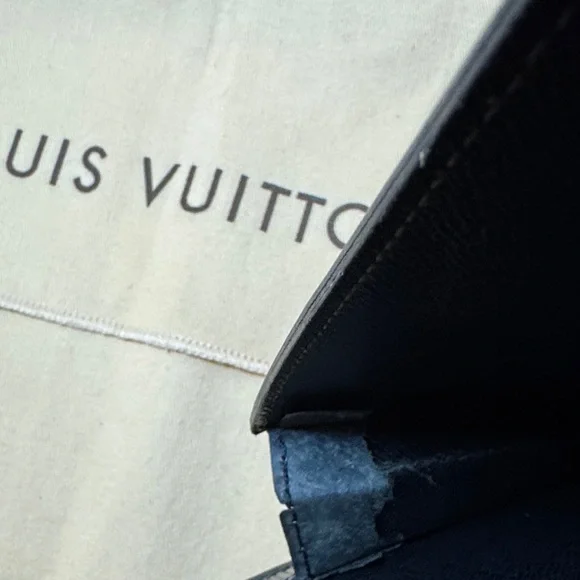 Louis Vuitton Black Epi Leather Sellier Dragonne Clutch Wristlet w/dust bag - Picture 8 of 10